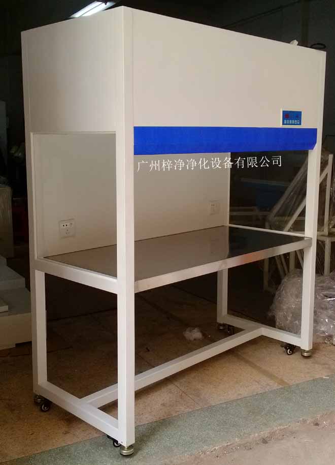 潔凈工作臺,是一種提供局部無塵、無菌工作環(huán)境的空氣凈化設(shè)備。