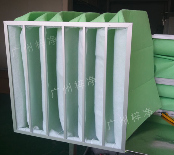 過濾棉袋式初效過濾器具有風(fēng)量大、阻力低、容塵量大特點(diǎn)。
