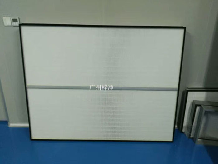 HEPA高效過濾網(wǎng)可廣泛用于光學(xué)電子、LCD液晶制造，生物醫(yī)藥、精密儀器、飲料食品，PCB印刷等行業(yè)無塵凈化車間的空調(diào)末端送風(fēng)處。